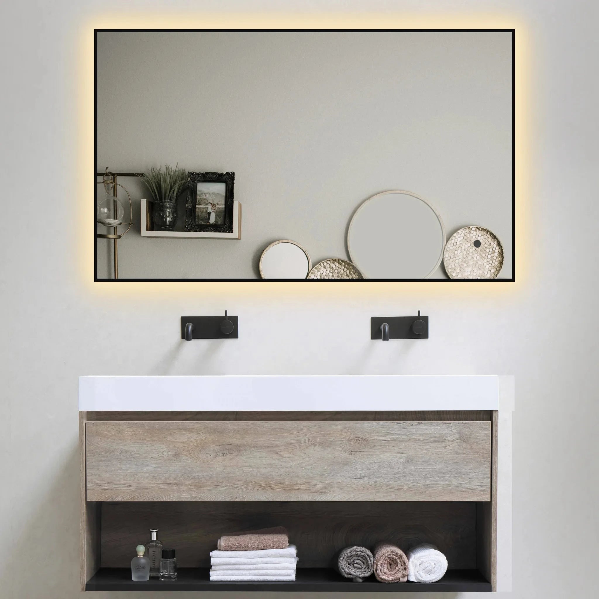 Oslo LED Bathroom Mirror #size_1000mm-x-600mm