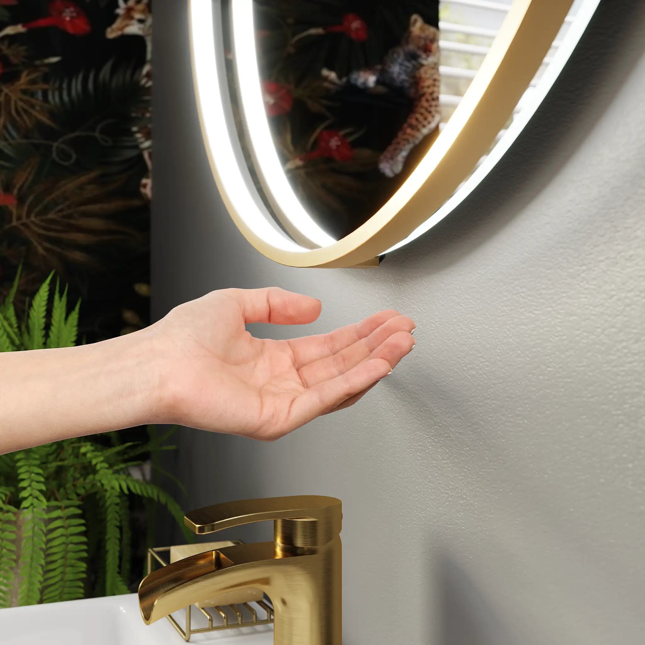 Luna LED Bathroom Mirror #colour_brass