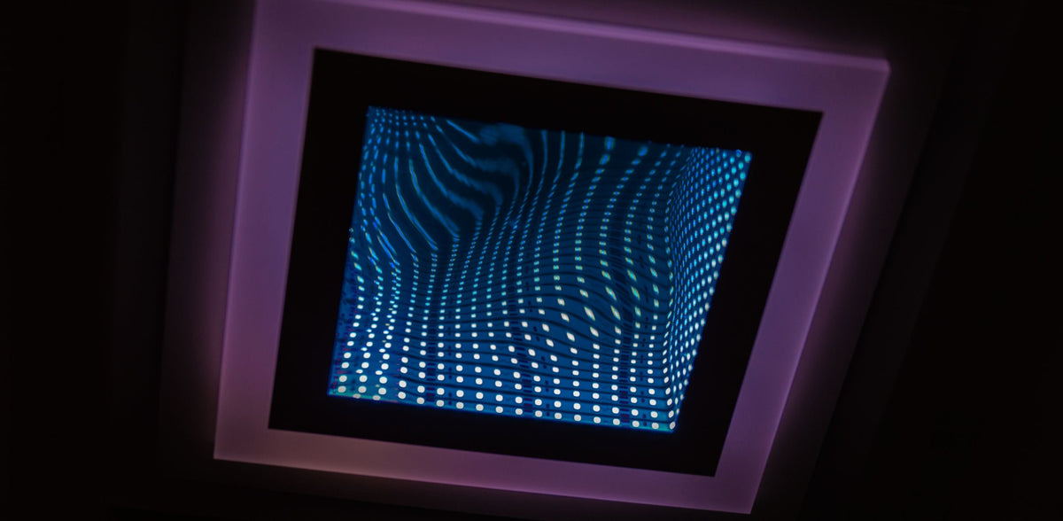 What is an infinity mirror? - Pebble Grey