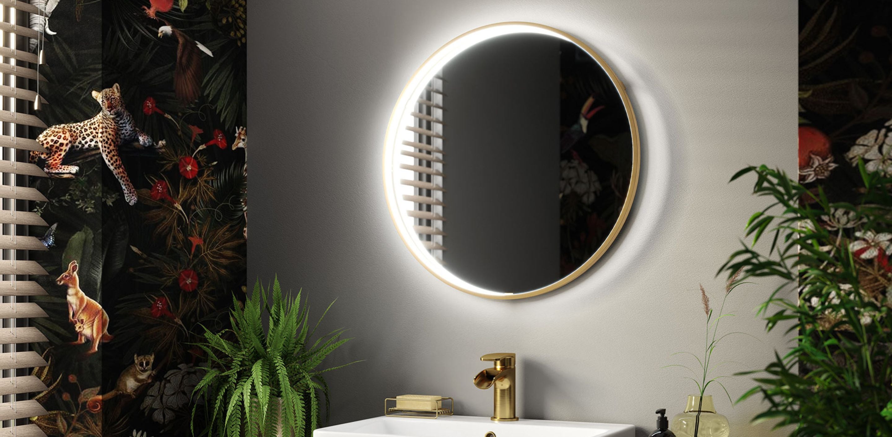 How to find the right mirror size for your bathroom