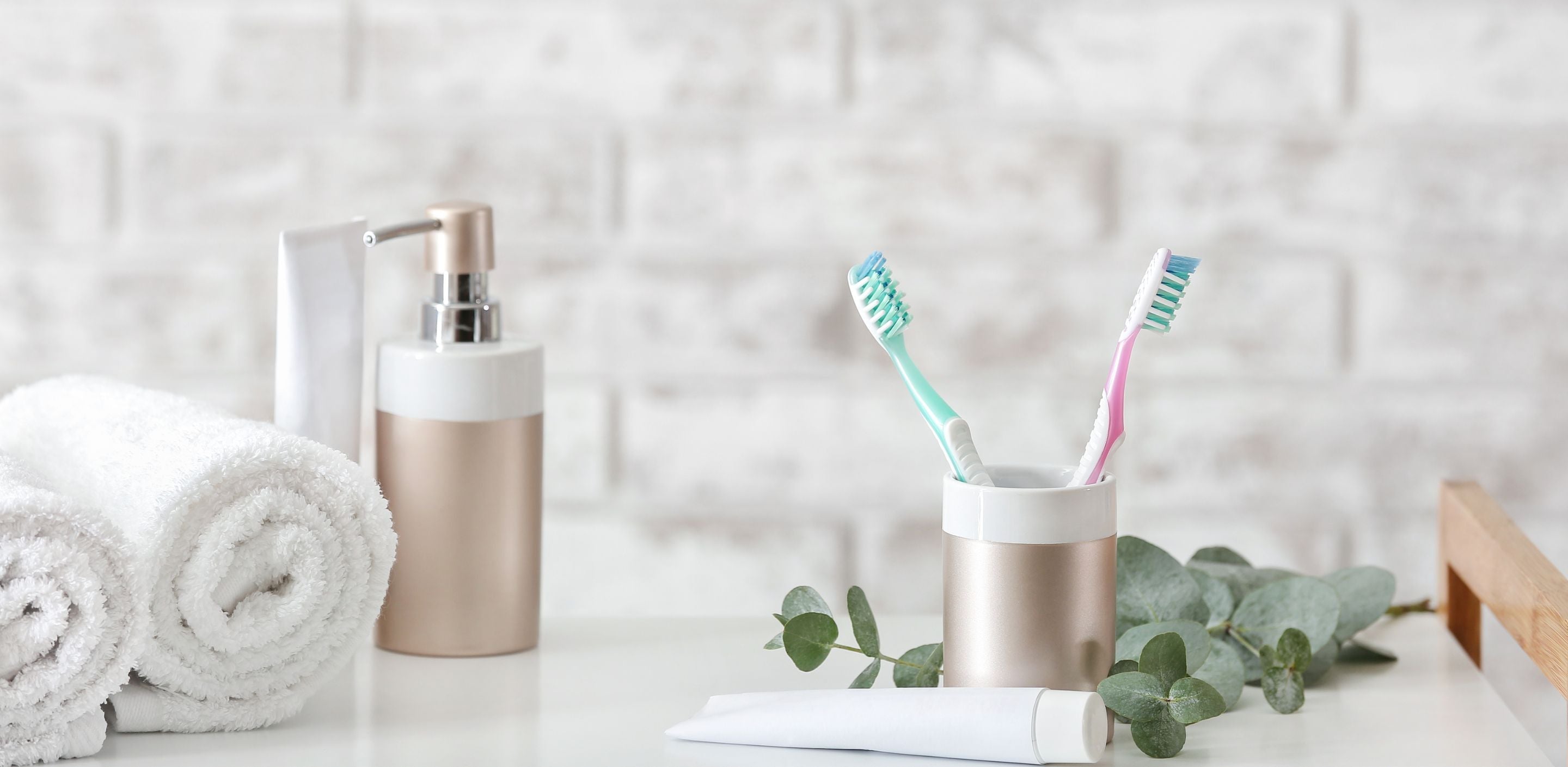 Choosing a Bathroom Mirror for a Small Bathroom or Cloakroom