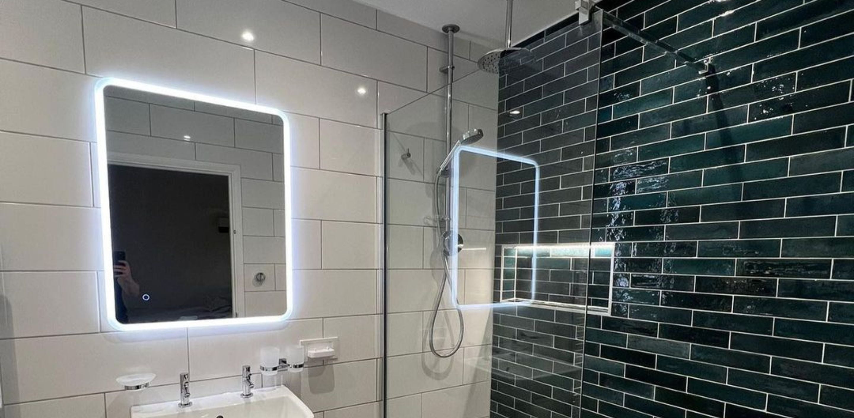 Enhancing your Bathroom with a Backlit Mirror