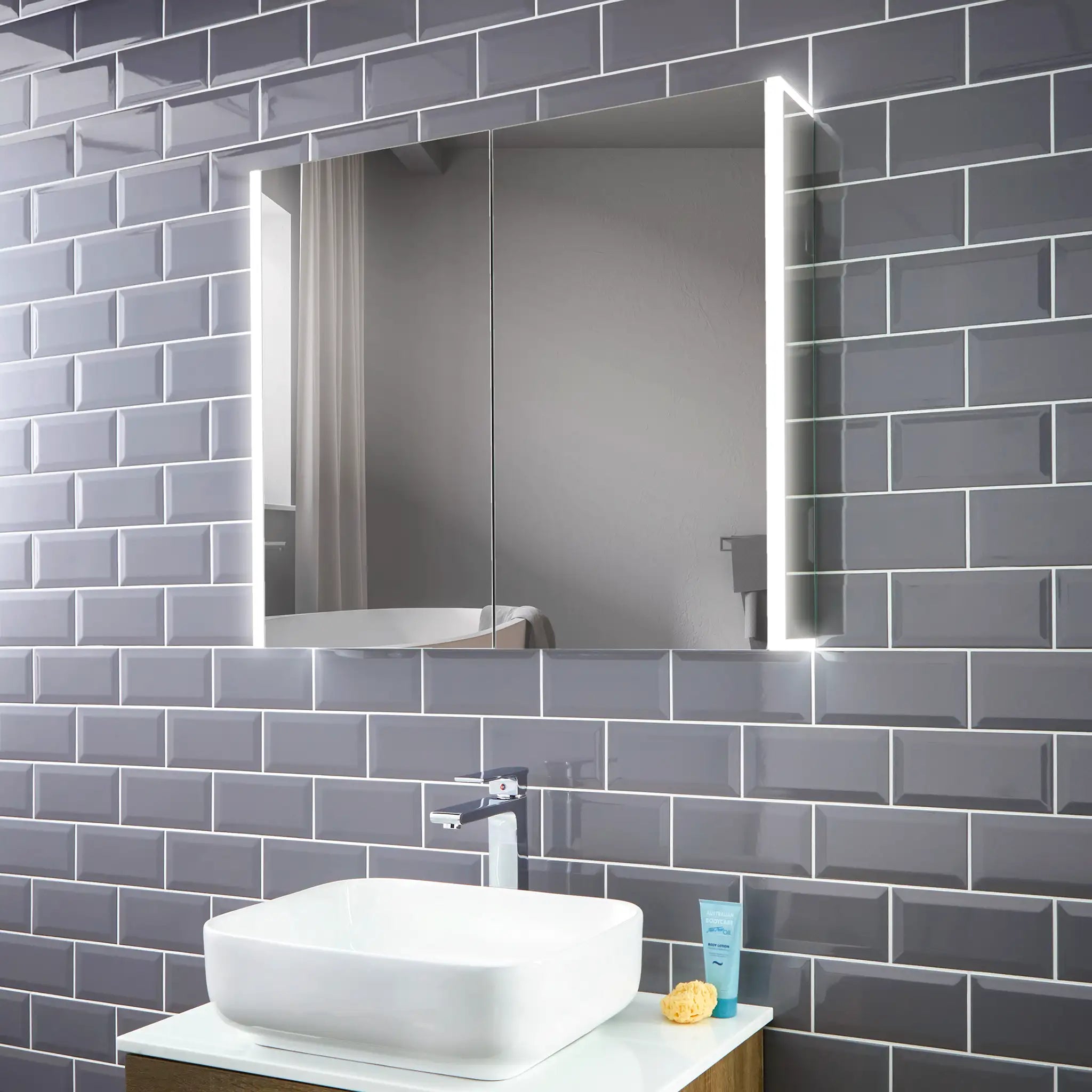 815mm x 700mm Illuminated Bathroom Cabinets