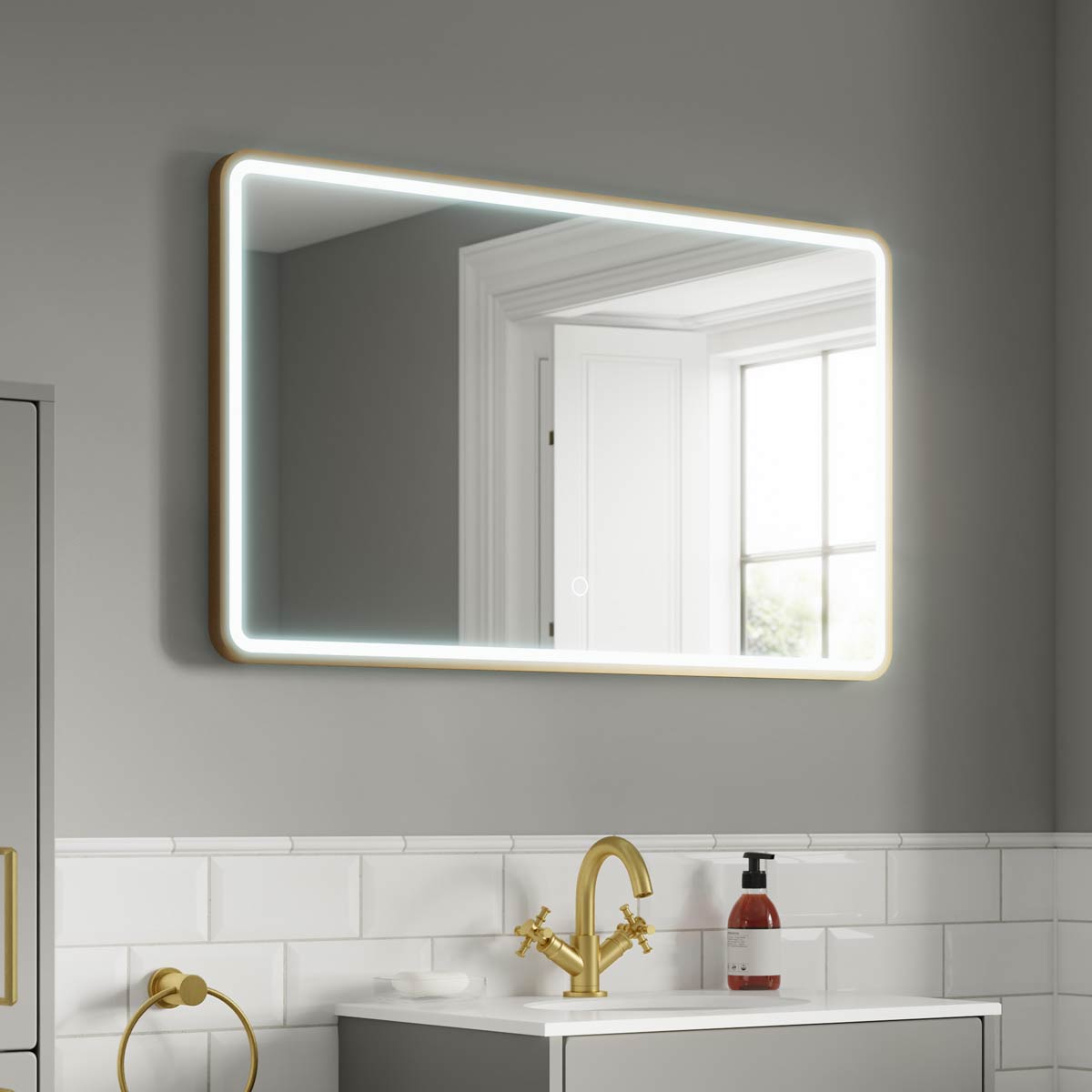 Kali Landscape LED Illuminated Mirror #colour_brass