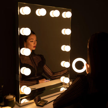 The Ultimate Ring Light Mini 6" + Mini Tripod