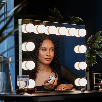 Billie Hollywood Mirror with LED Lights #size_700mm-x-500mm