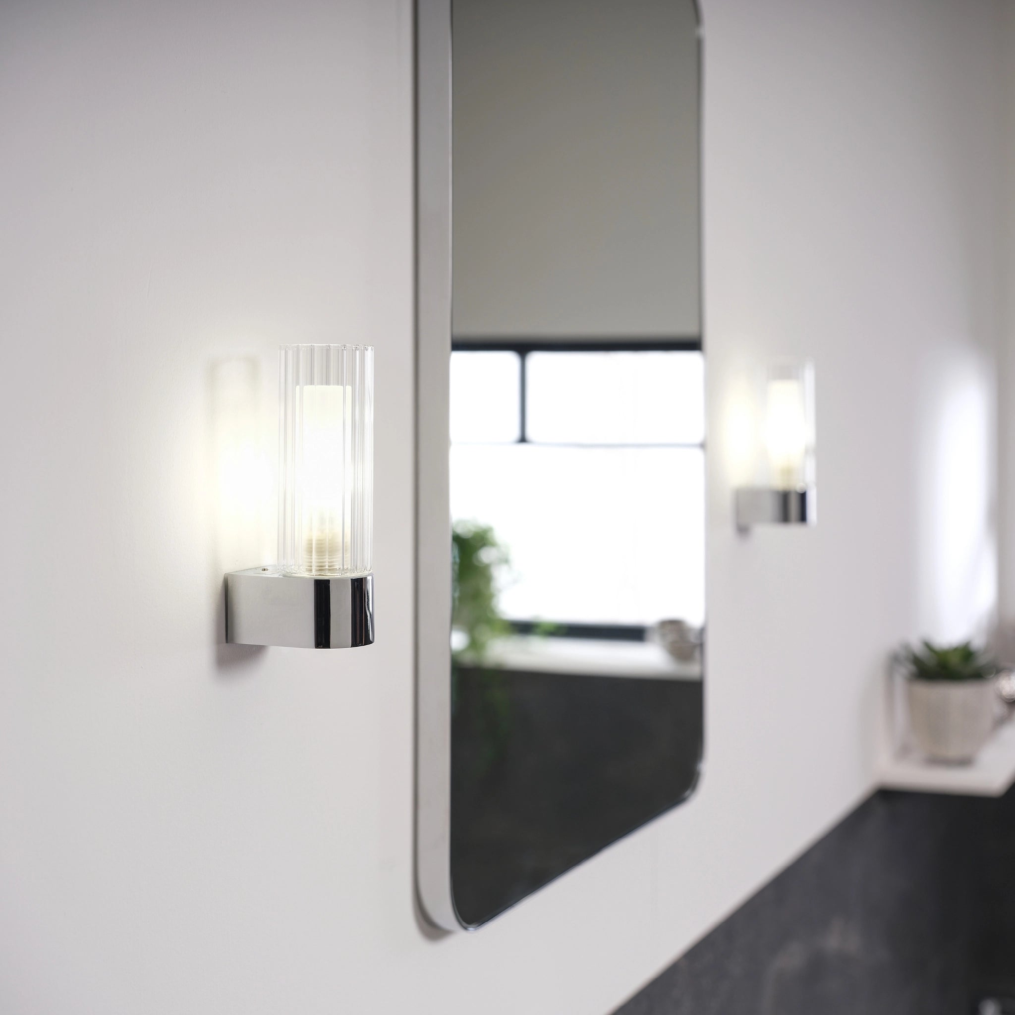 Aulos Single Wall Light #colour_chrome