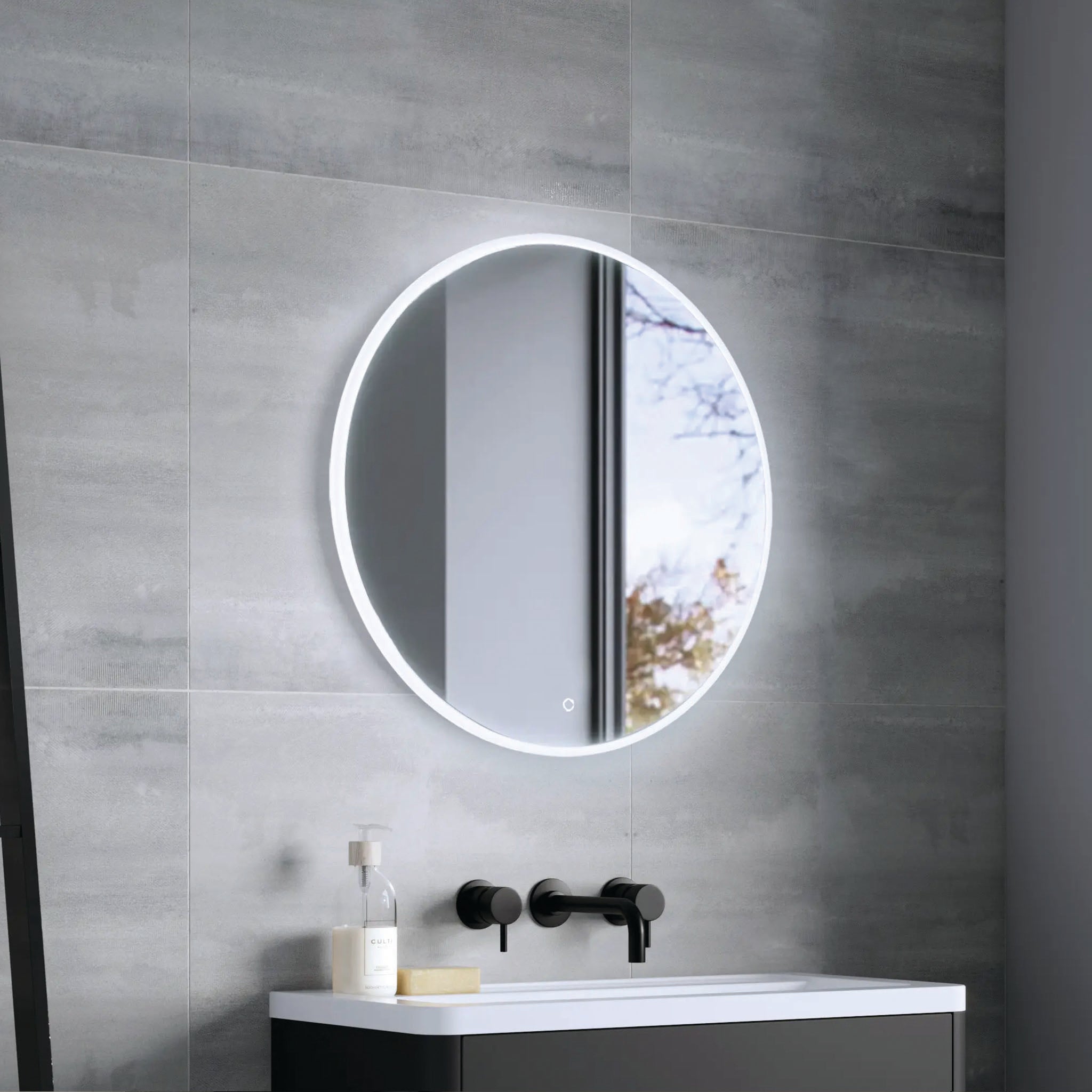 Clarity Round LED Bathroom Mirror #size_600mm