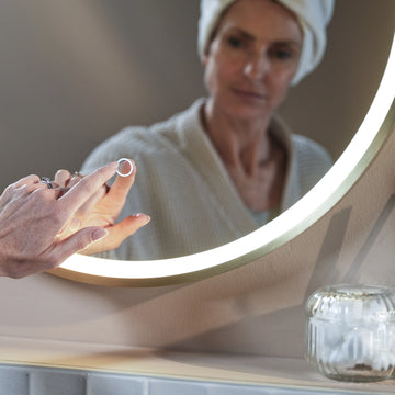 Kali Round LED Illuminated Mirror #colour_black