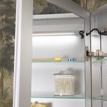 Luma Single Door LED Recessed Bathroom Mirror Cabinet 500 x 700mm
