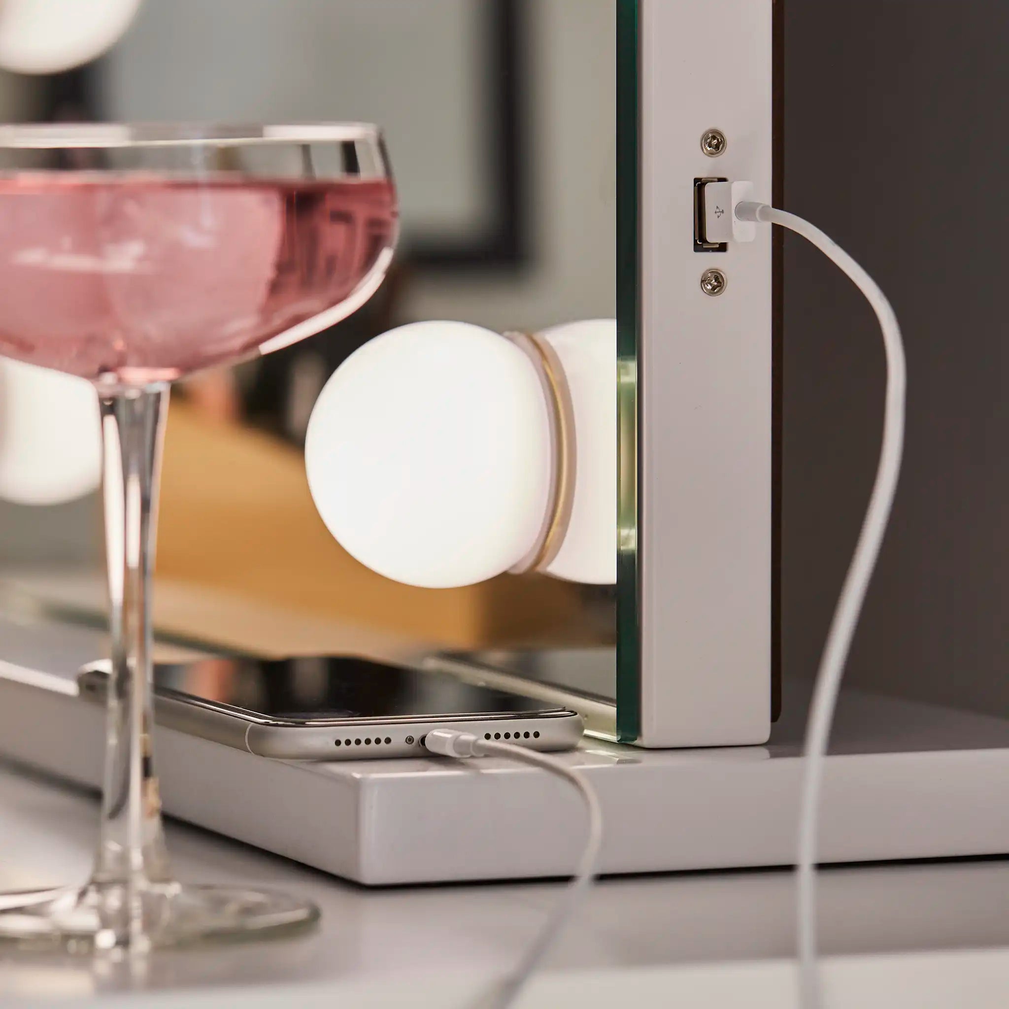 Marilyn Hollywood Mirror with LED Lights #size_600mm-x-800mm