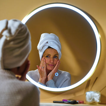 Kali Round LED Illuminated Mirror #colour_brass