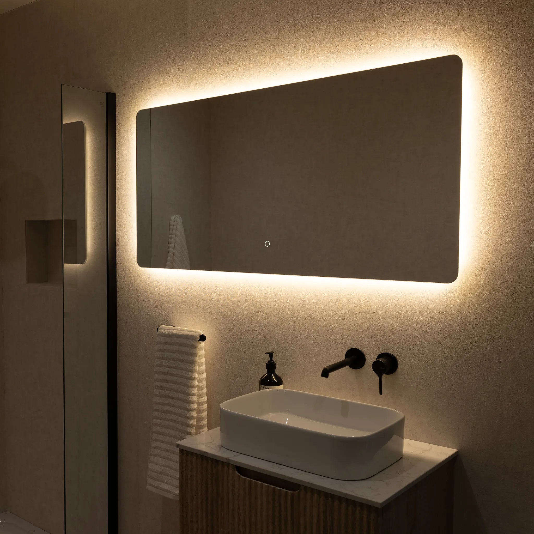 Savannah Curve Backlit LED Bathroom Mirror #size_1200mm-x-600mm