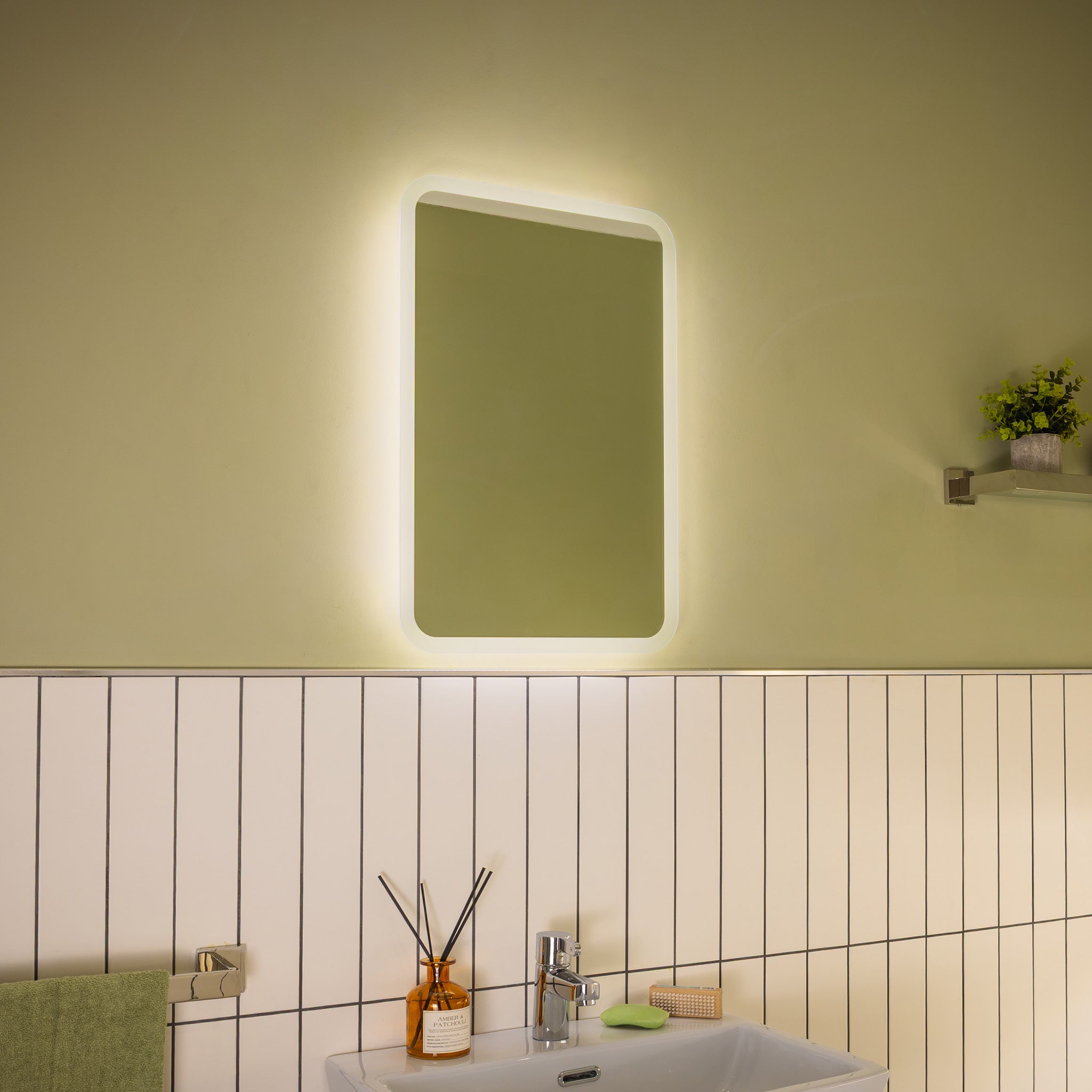 Cypress Battery LED Bathroom Mirror #size_400mm-x-600mm