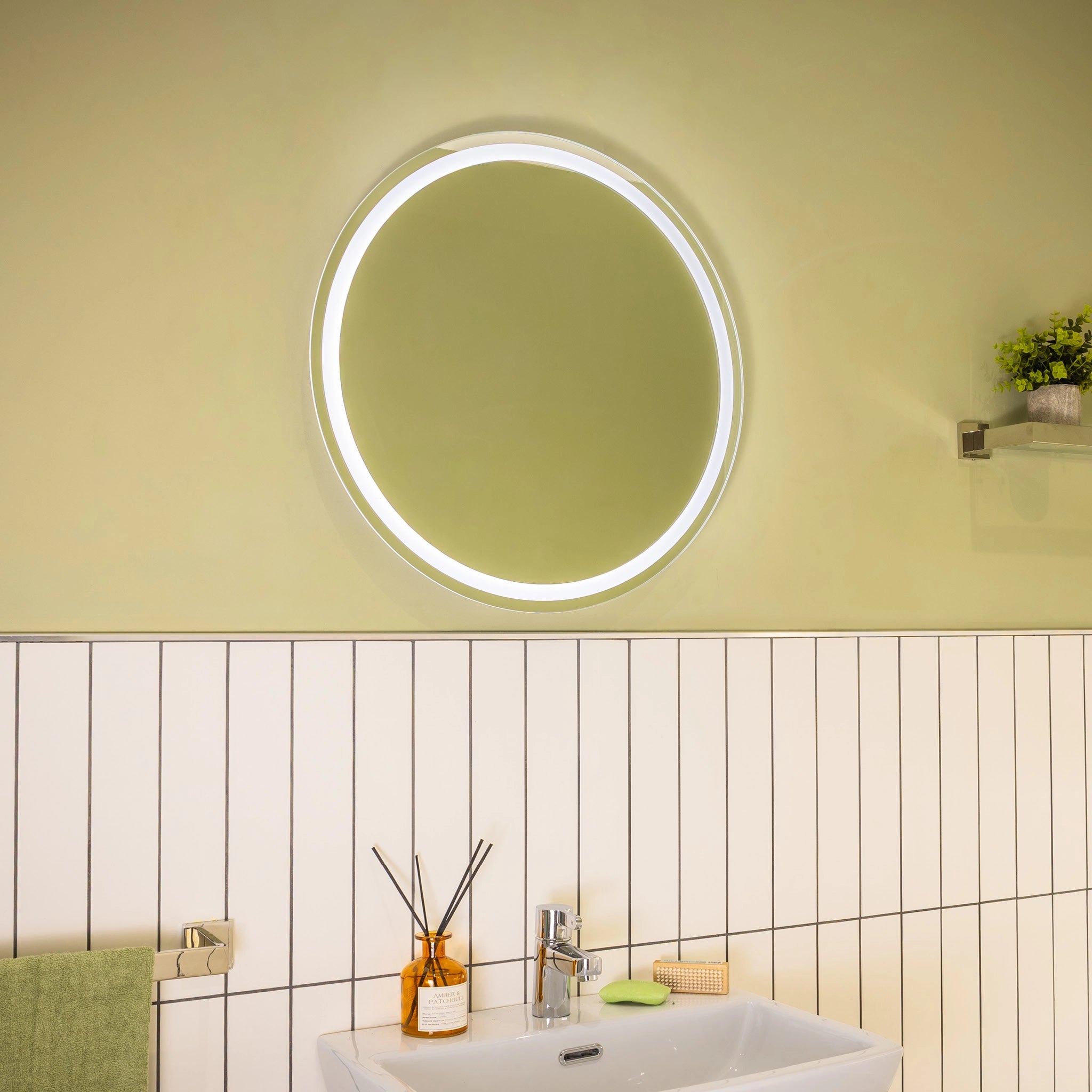 Laurel Round Battery LED Bathroom Mirror #size_600mm
