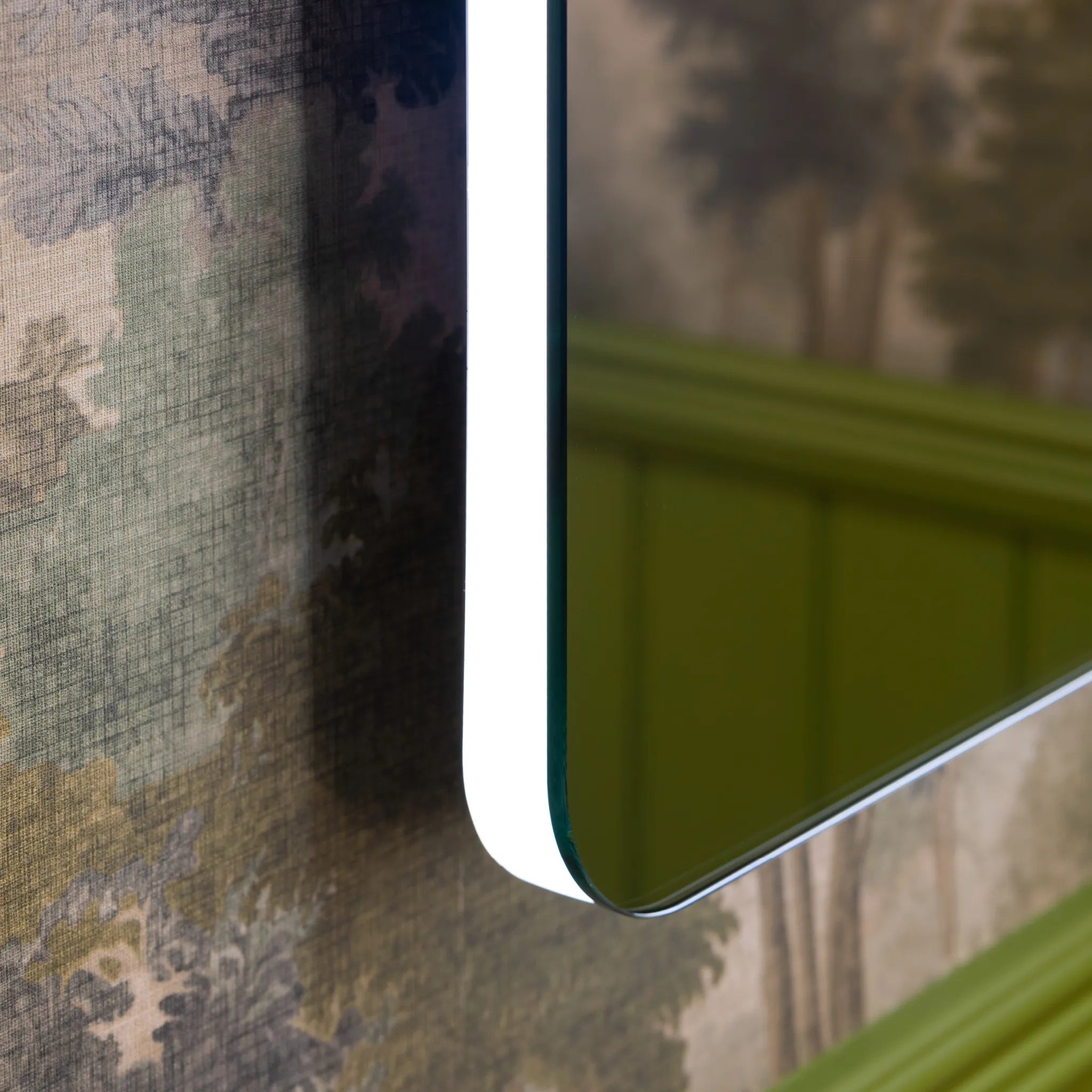 Halo Curved Rechargeable Battery-Operated LED Bathroom Mirror 500 x 700mm