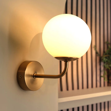 Solara Single Wall Light #colour_brass