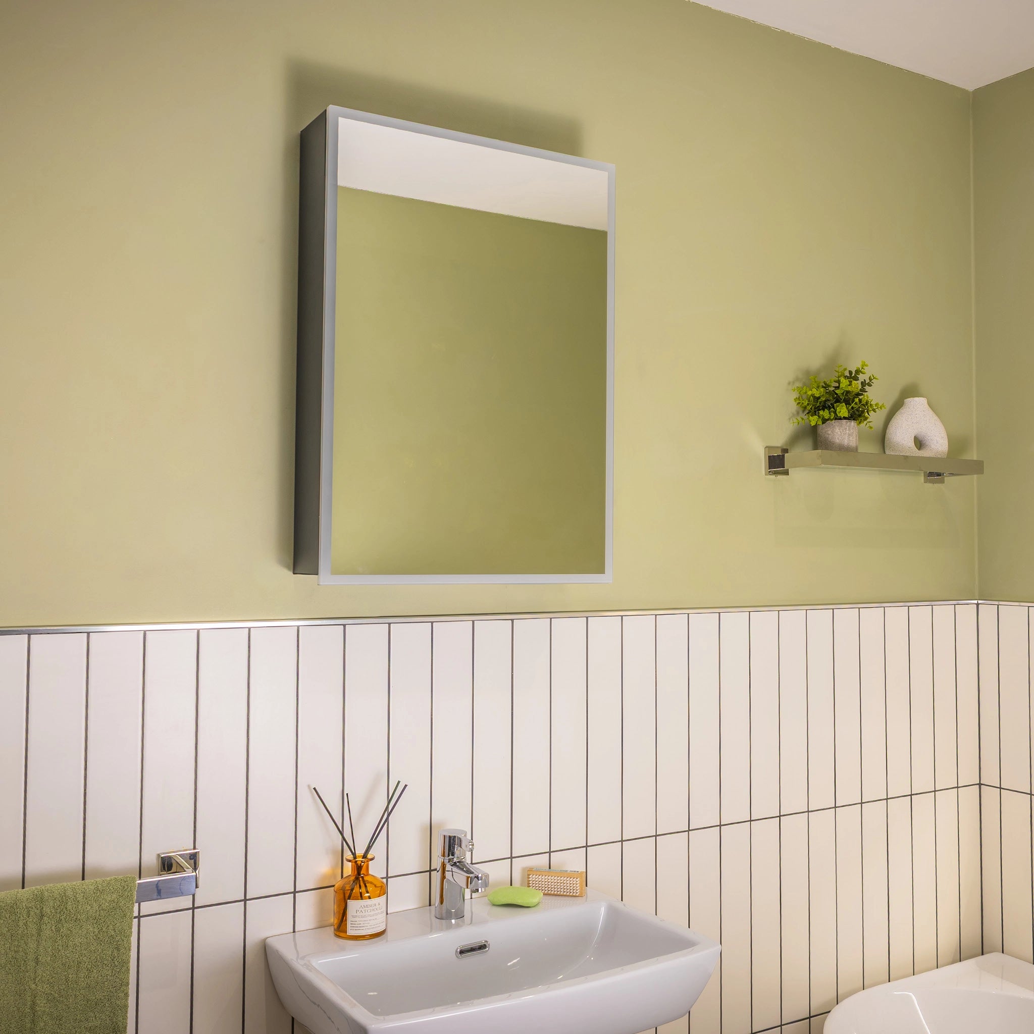 Verve Rechargeable Battery 500x700mm LED Mirror Cabinet #size_500mm-x-700mm