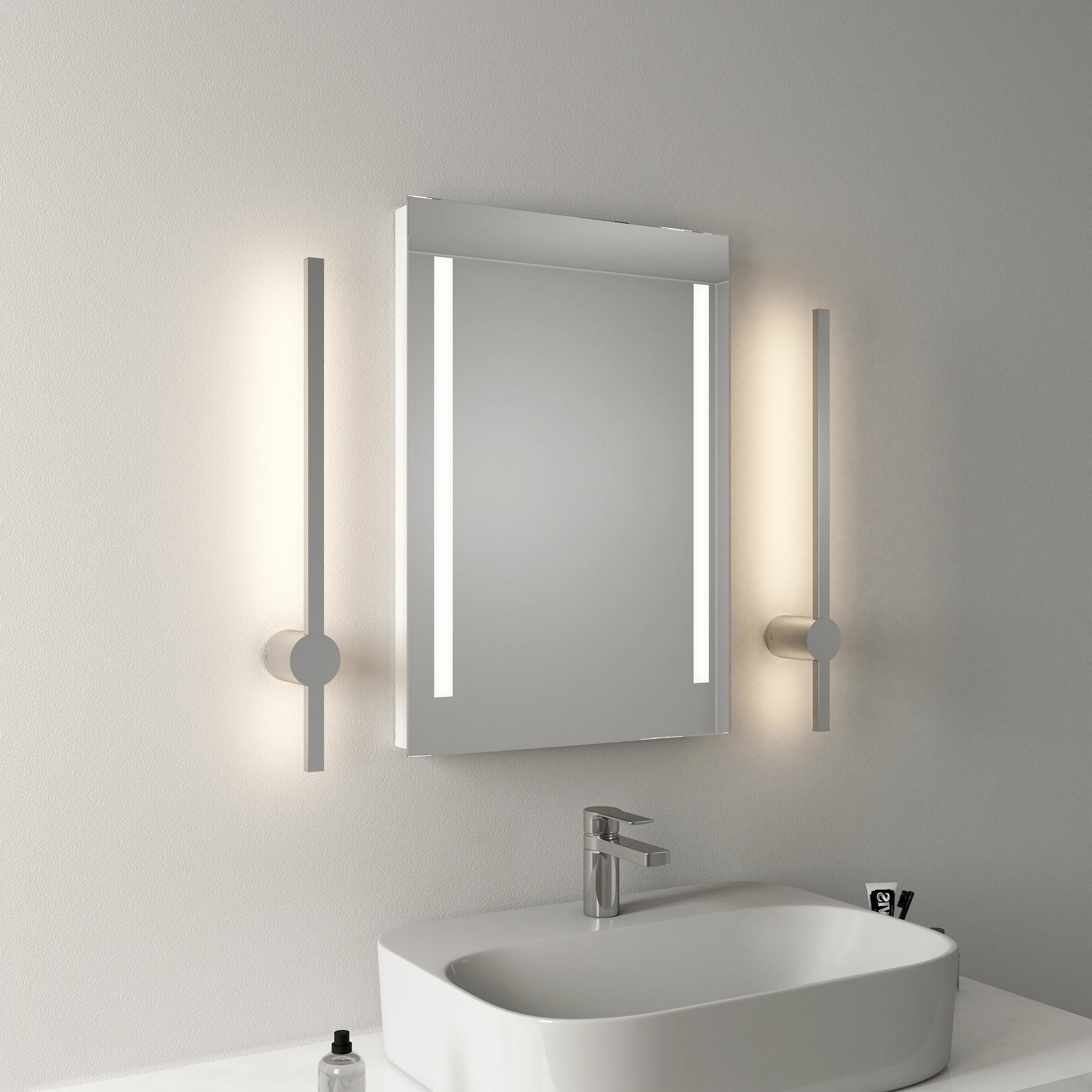 Edge Wall Light #colour_chrome